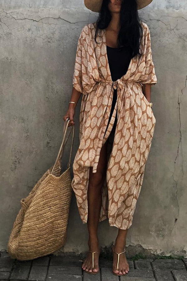 Strandüberwurf im Kimono-Stil mit Boho-Print