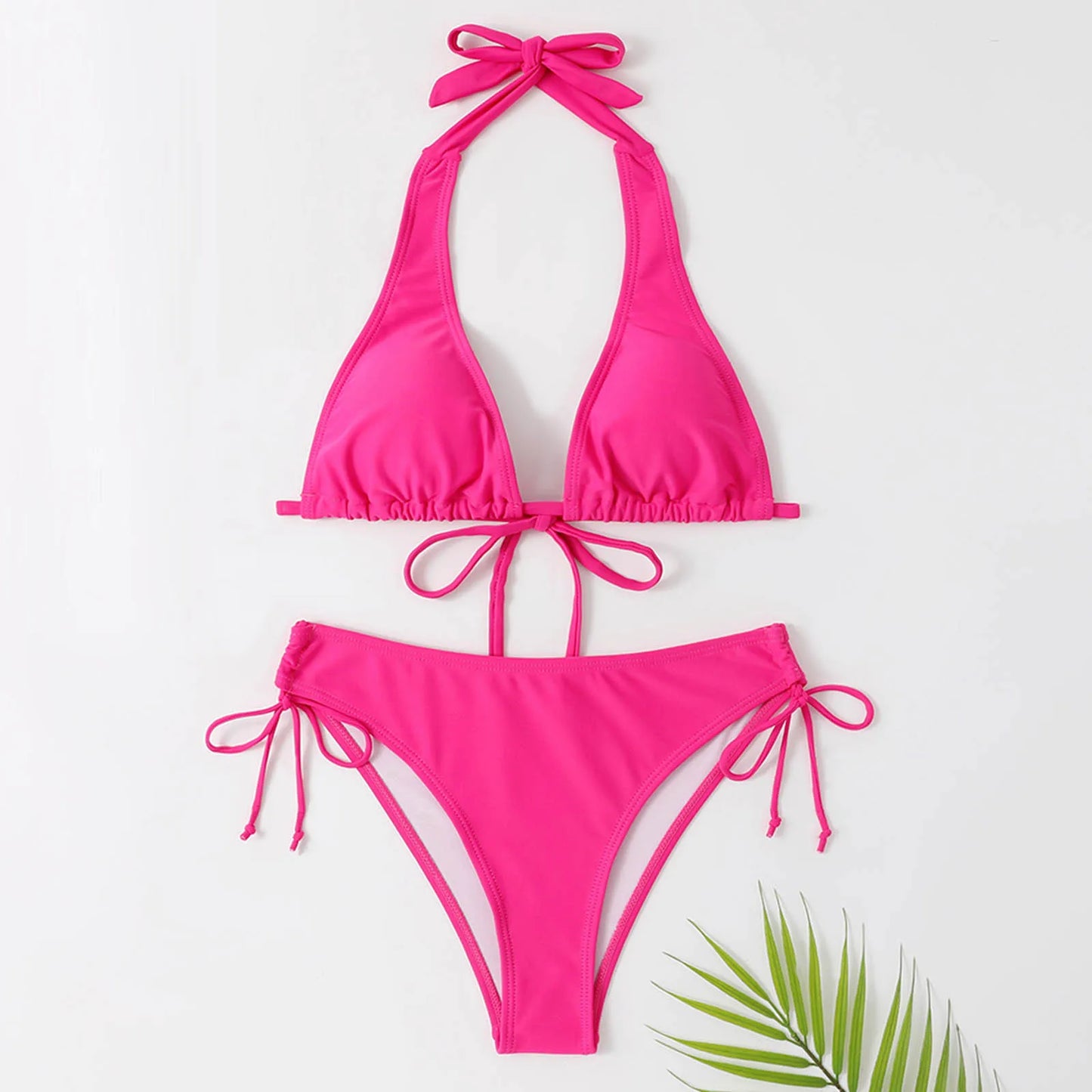 Bella - Klassischer Schwarzer Neckholder-Bikini