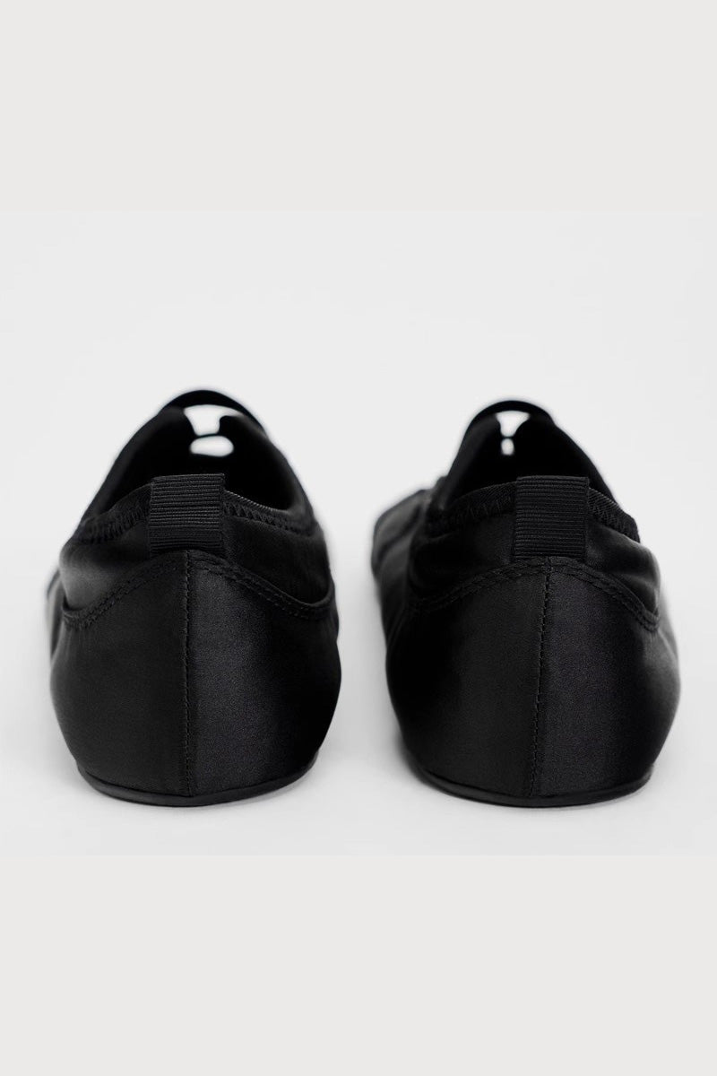 Ballerinas aus Satin