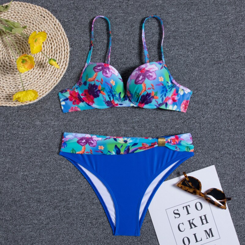 Bella - Florales Blaues Bikini-Set