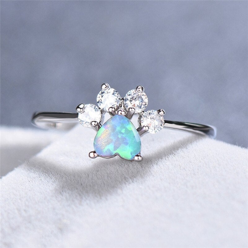 Opal und Zirkonia Ring