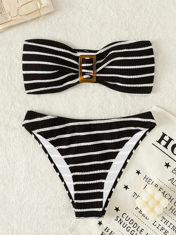 Bella Bandeau-Bikini-Set