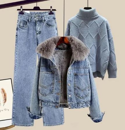 Wivarael | Dreiteiliges Set aus Jeans, Jeansjacke und Strickpullover mit hohem Halsausschnitt