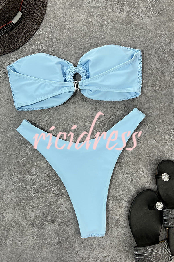 Bella Bandeau-Bikini mit Ringausschnitt