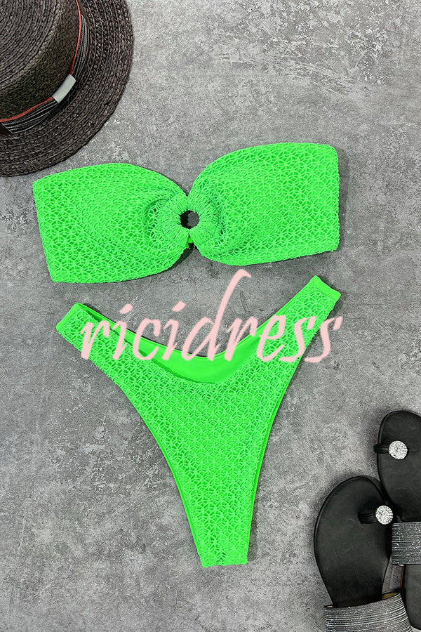 Bella Bandeau-Bikini mit Ringausschnitt