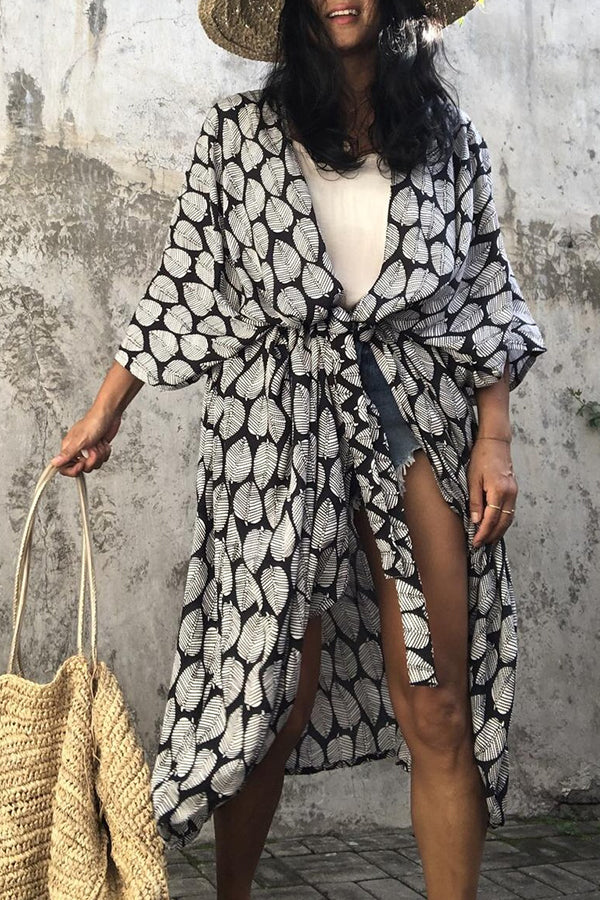 Strandüberwurf im Kimono-Stil mit Boho-Print