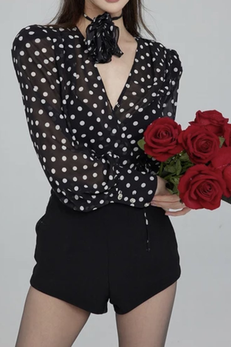 Gilda – Langärmlige Bluse mit Polka Dot-Muster